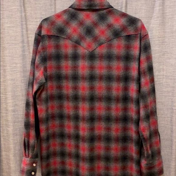 Pendleton MEN'S SNAP-FRONT WESTERN CANYON SHIRT - Picture 2 of 4